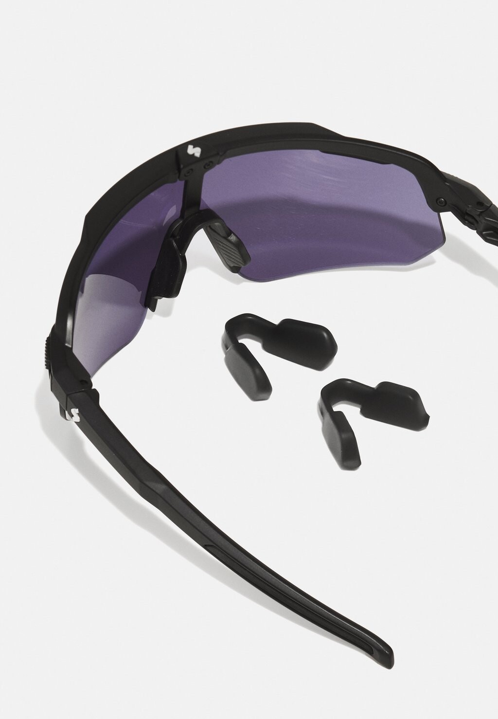 

Солнцезащитные очки Shinobi Unisex Sweet Protection, черный