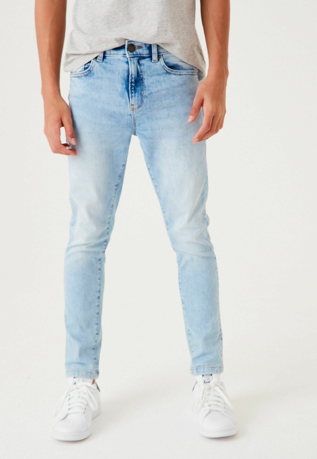 

Джинсы Slim Fit Next, цвет bleach blue