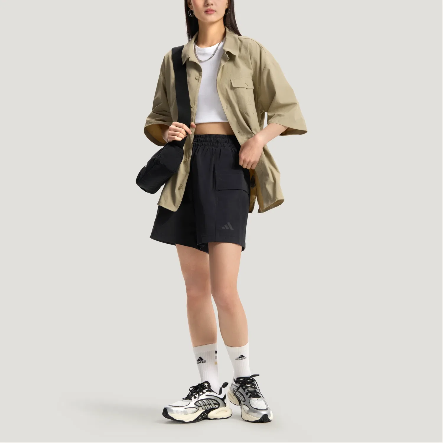 Шорты карго женские Cargo Woven Adidas, Black — фото 4