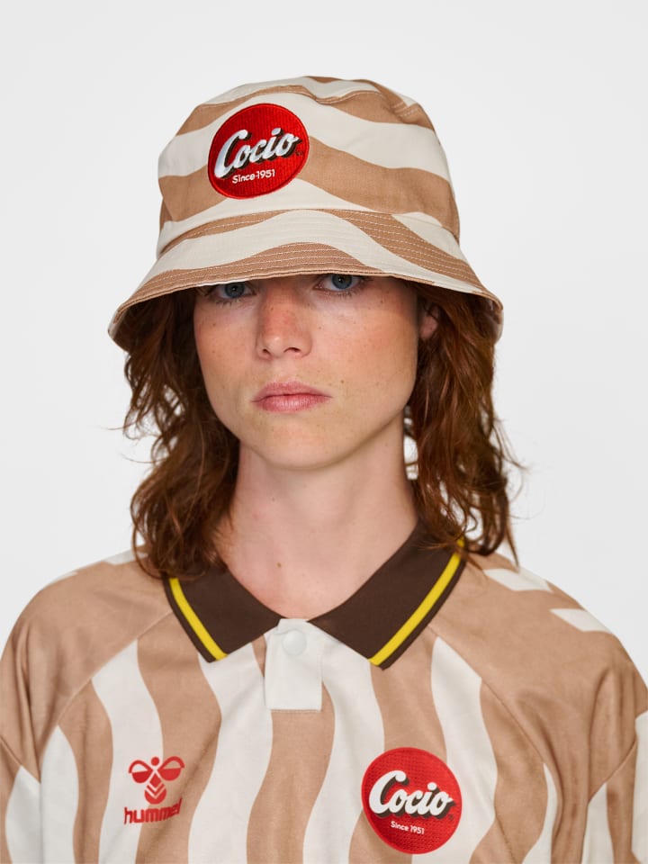 

Шляпа Hummel
