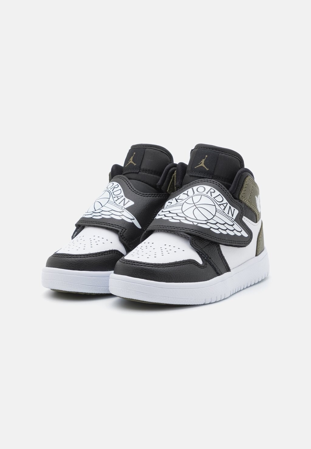 

Баскетбольные кроссовки SKY JORDAN 1 UNISEX Jordan, черный