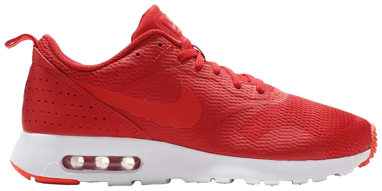 

Кроссовки Nike Air Max Tavas 'University Red', красный