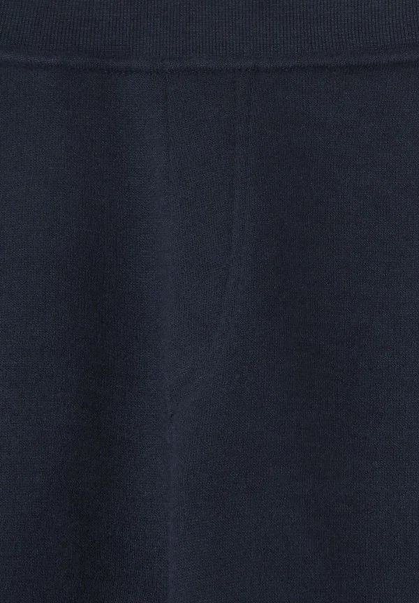 Незаменимые спортивные штаны для бега Hackett London, Midnight Blue — фото 4