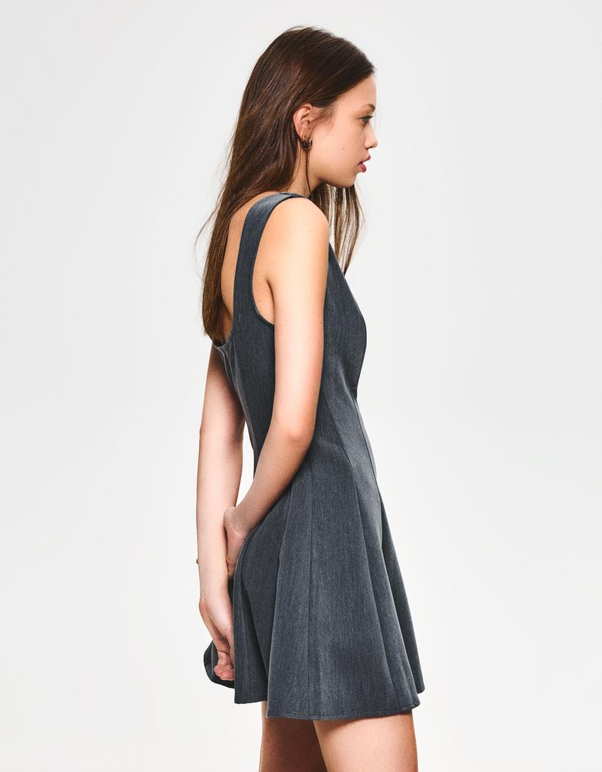 

Платье Bengaline с расклешенной юбкой Bershka, серый