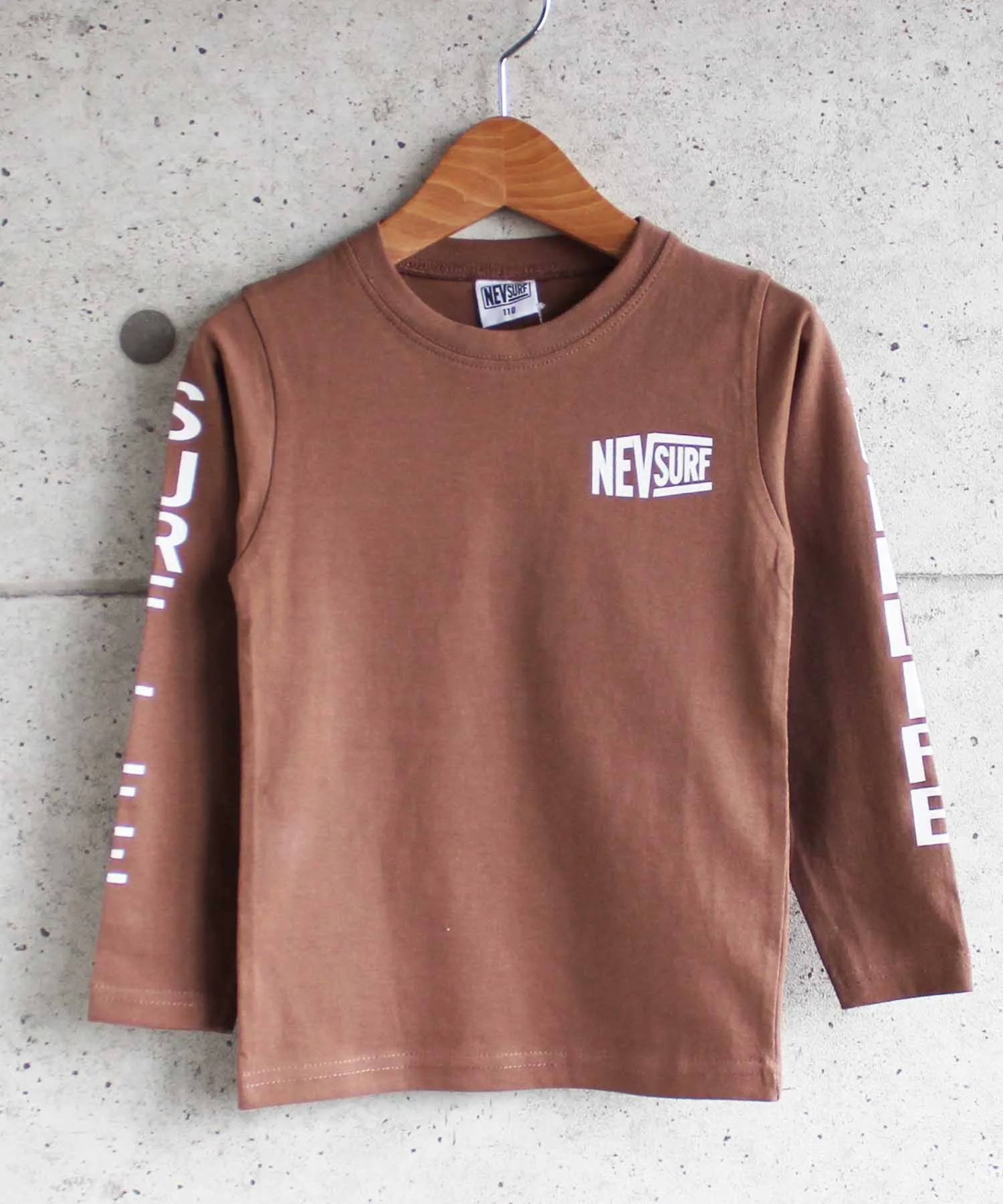 Детская футболка с логотипом THE CASUAL мокко