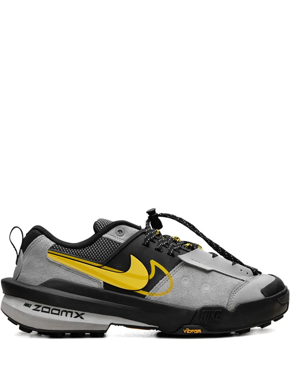 

Кроссовки Zegamadome SP Matte Silver/Yellow из коллаборации с Sacai Nike, серый