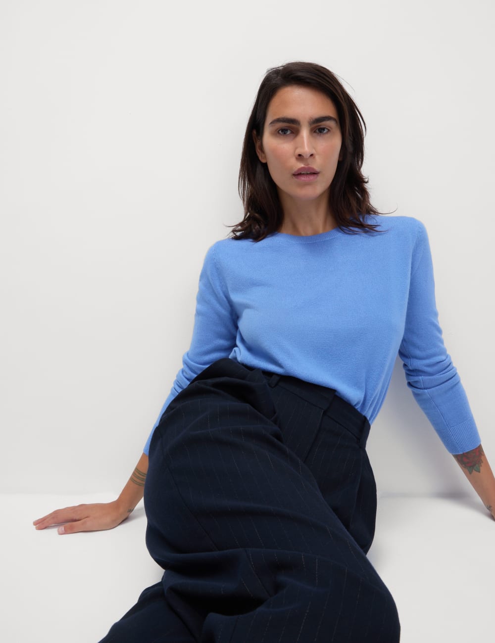 

Супермягкий джемпер с круглым вырезом Marks & Spencer, цвет Cornflower