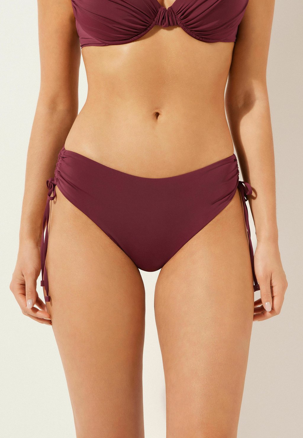 

Плавки бикини INDONESIA Calzedonia, темно-красный
