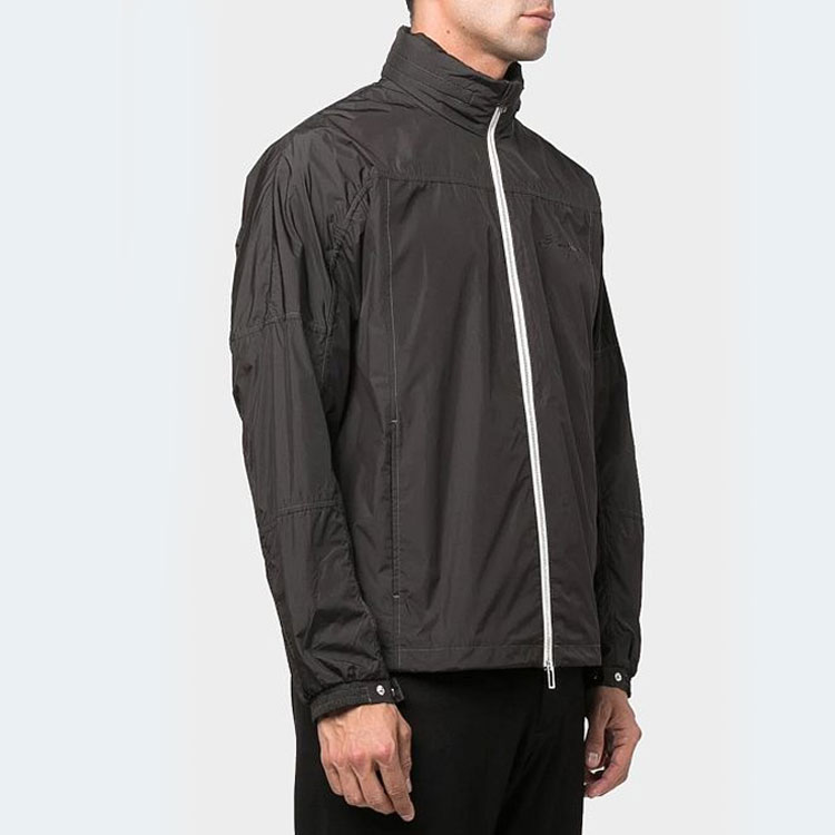 Куртка мужская EMPORIO ARMANI черная — фото 4