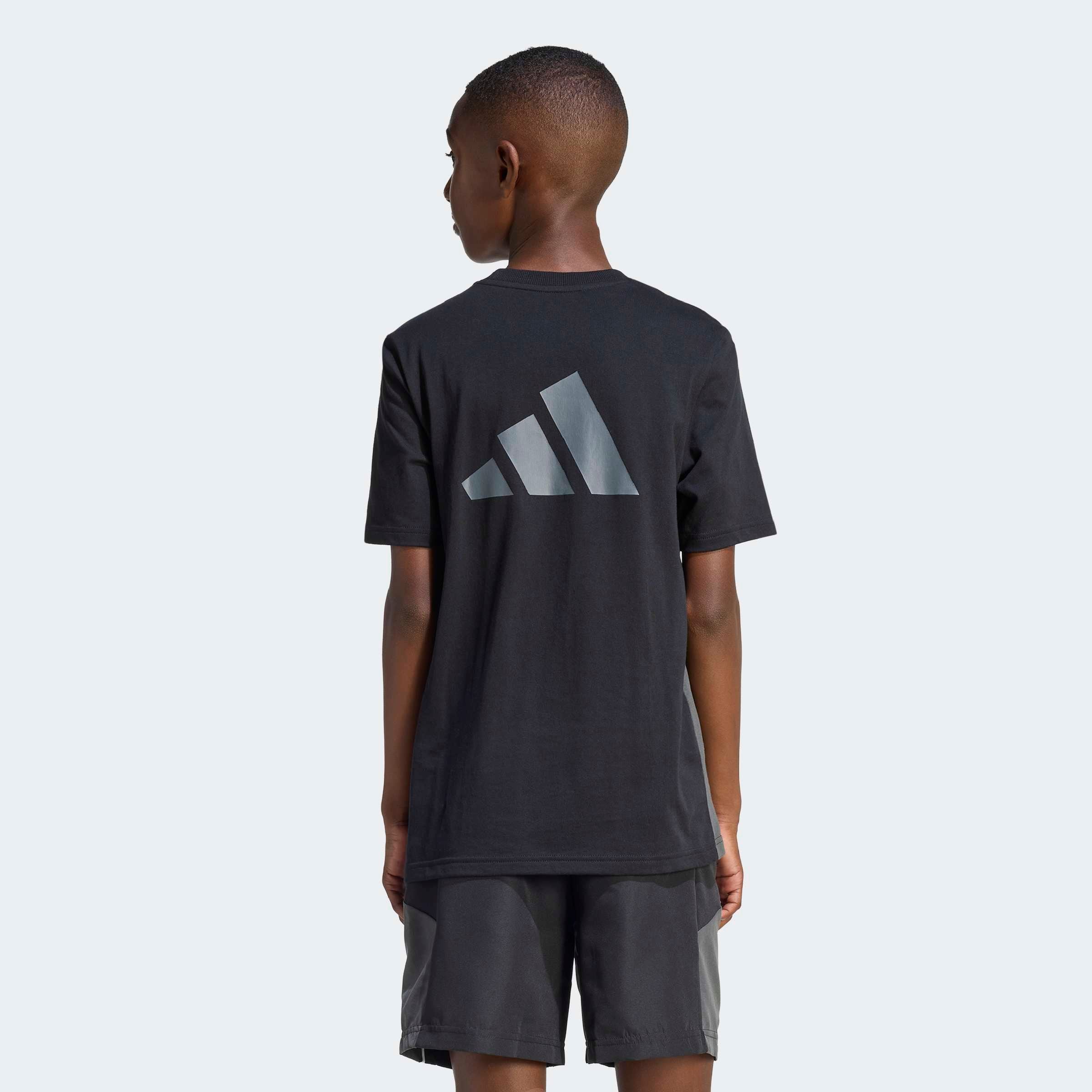 

Adidas Sportswear Футболка Performance в черном цвете