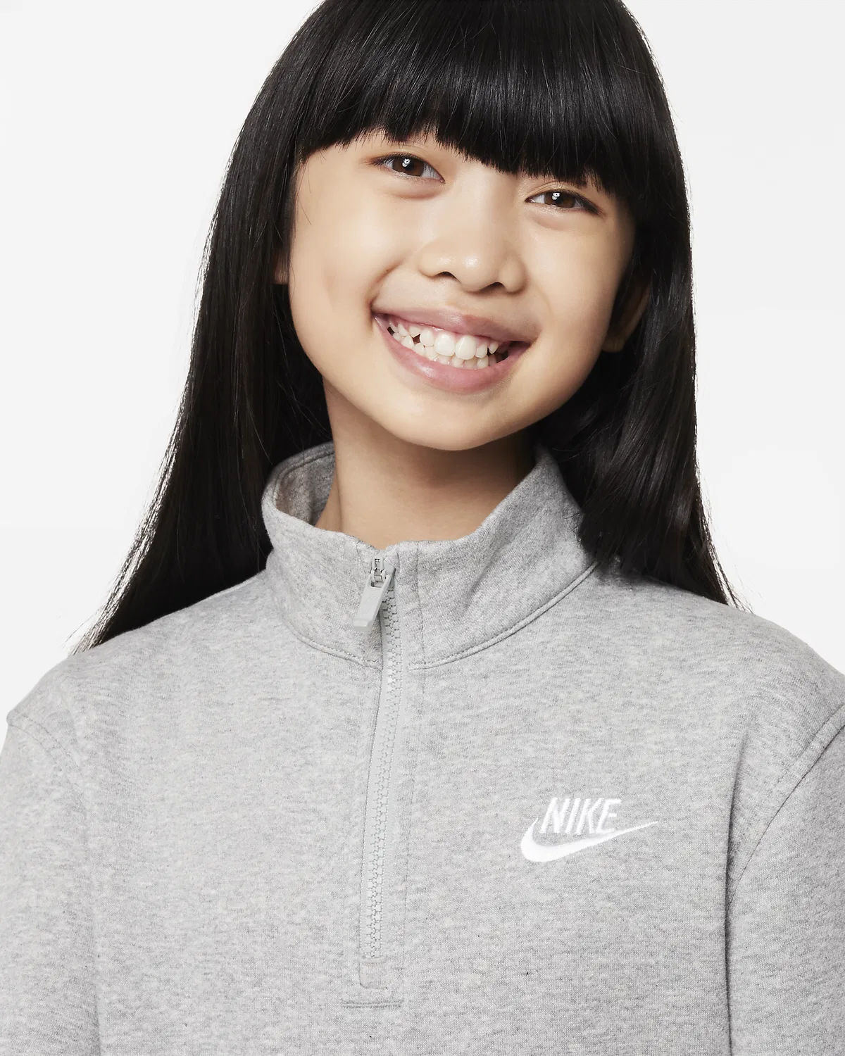 Детская (девочки) длинная футболка Nike Sportswear Club Fleece с полузастежкой-молнией, Dark Grey Heather/White — фото 3