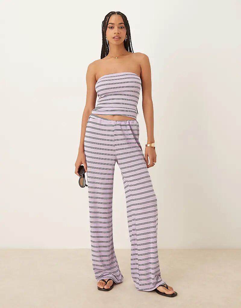 

Полосатые брюки ASOS DESIGN сиреневого цвета