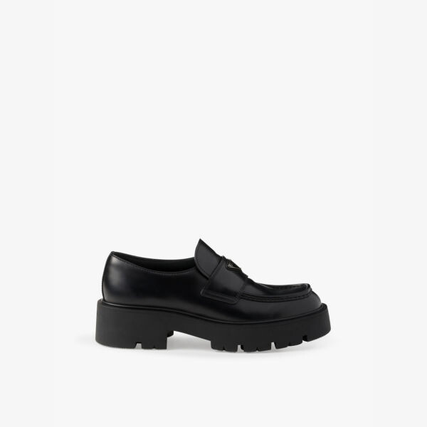 

Туфли Brand-Plaque из матовой кожи Prada, черный