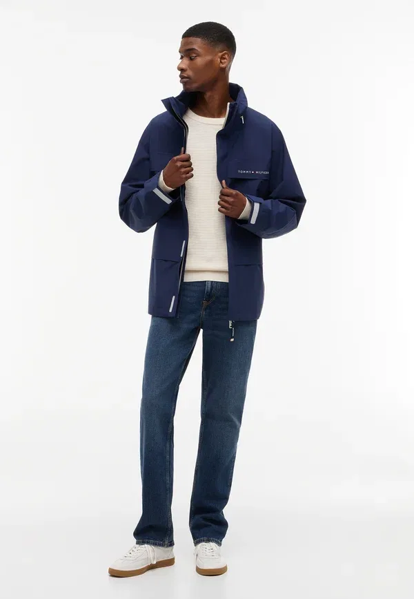Куртка Tommy Hilfiger Tech Regatta Performance Light Jacket, угольно-синий — фото 2