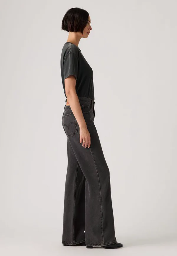 Свободные джинсы-клеш средней длины Levi'S, Wandering Spirit Clean — фото 4