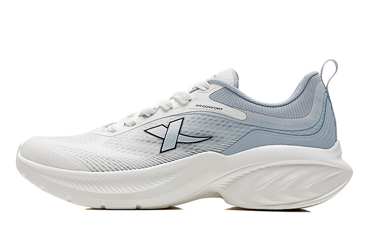 

Кроссовки мужские с низким верхом Sail White/Sunset Blue Xtep