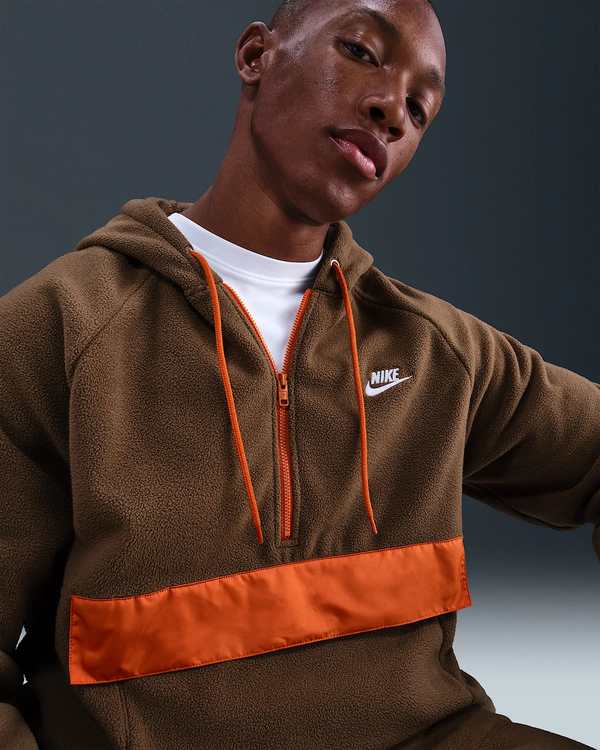 Мужская зимняя куртка Nike Sportswear Club, Mosswood Brown/Campfire Orange/White — фото 3