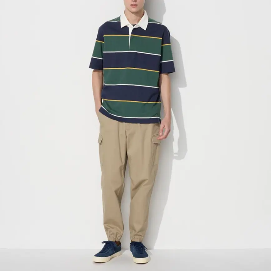 Футболка унисекс темно-зеленая Uniqlo, темно-зеленый — фото 2