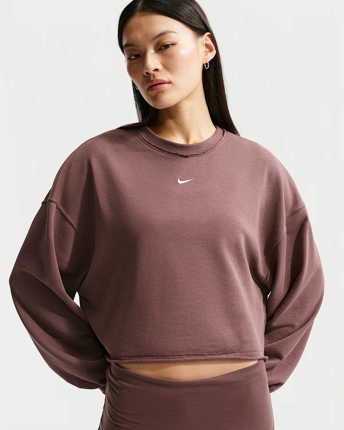 Женская оверсайз футболка с круглым вырезом Nike Sportswear Chill Terry из французского флиса, Tattoo/Sail