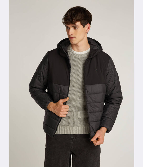 

Куртка Regular fit Tommy Hilfiger, черный