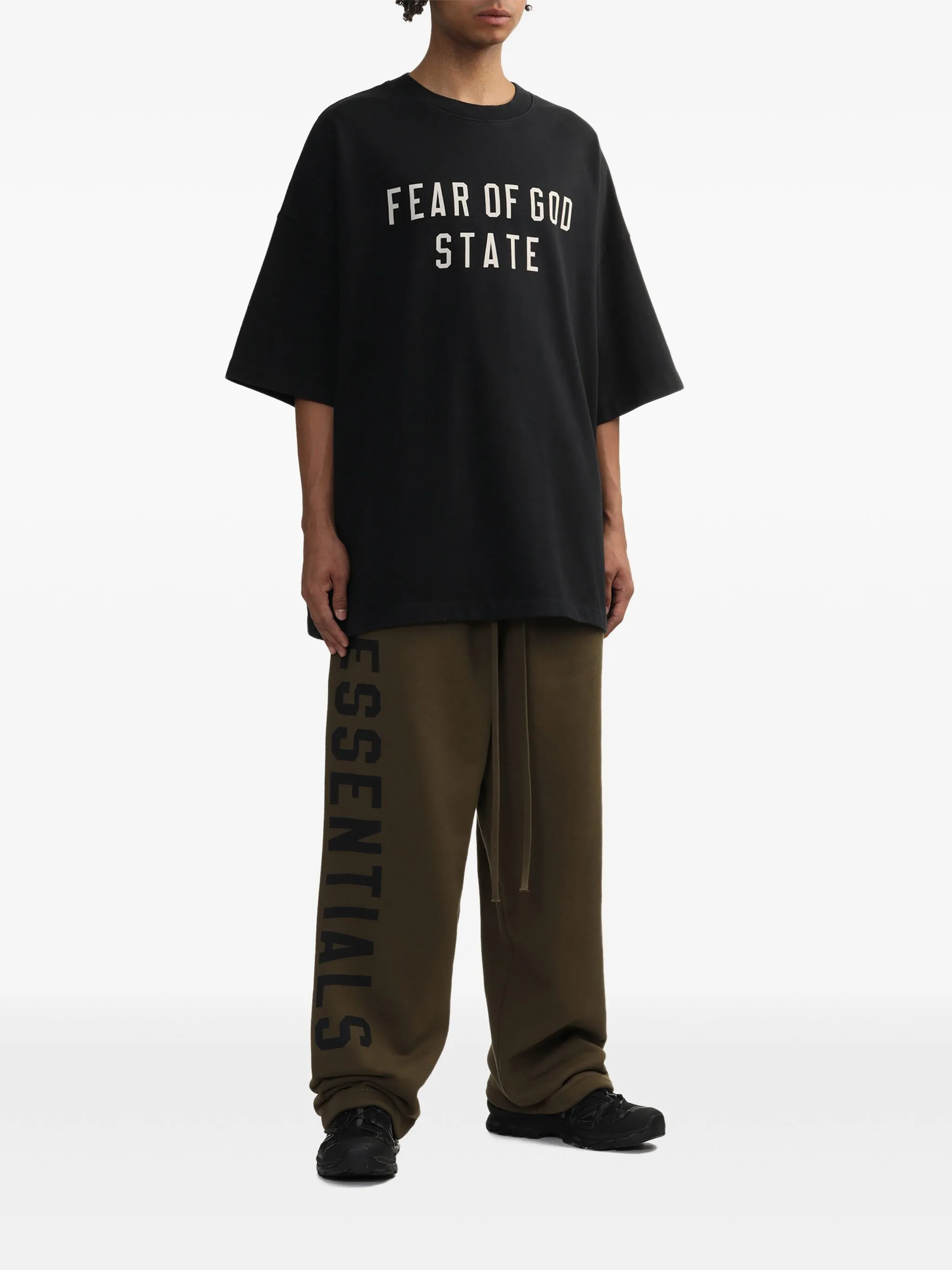 

Футболка с логотипом Fear Of God Essentials, черный
