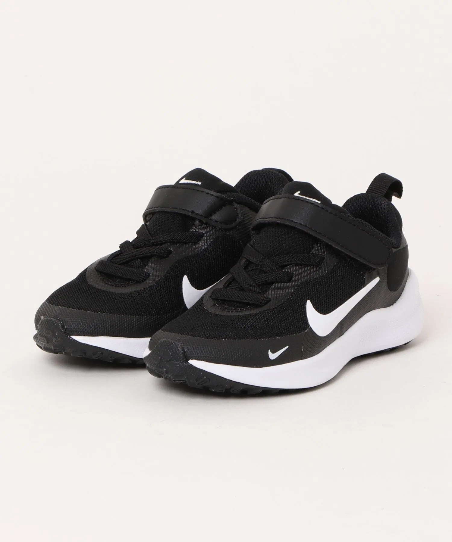 Детские кроссовки Nike Revolution 7 (PSV)