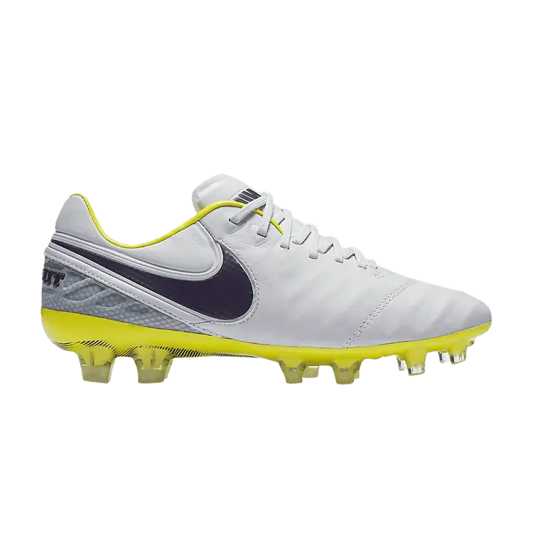 Кроссовки Wmns Tiempo Legend 6 FG 'Pure Platinum Electrolime', серый