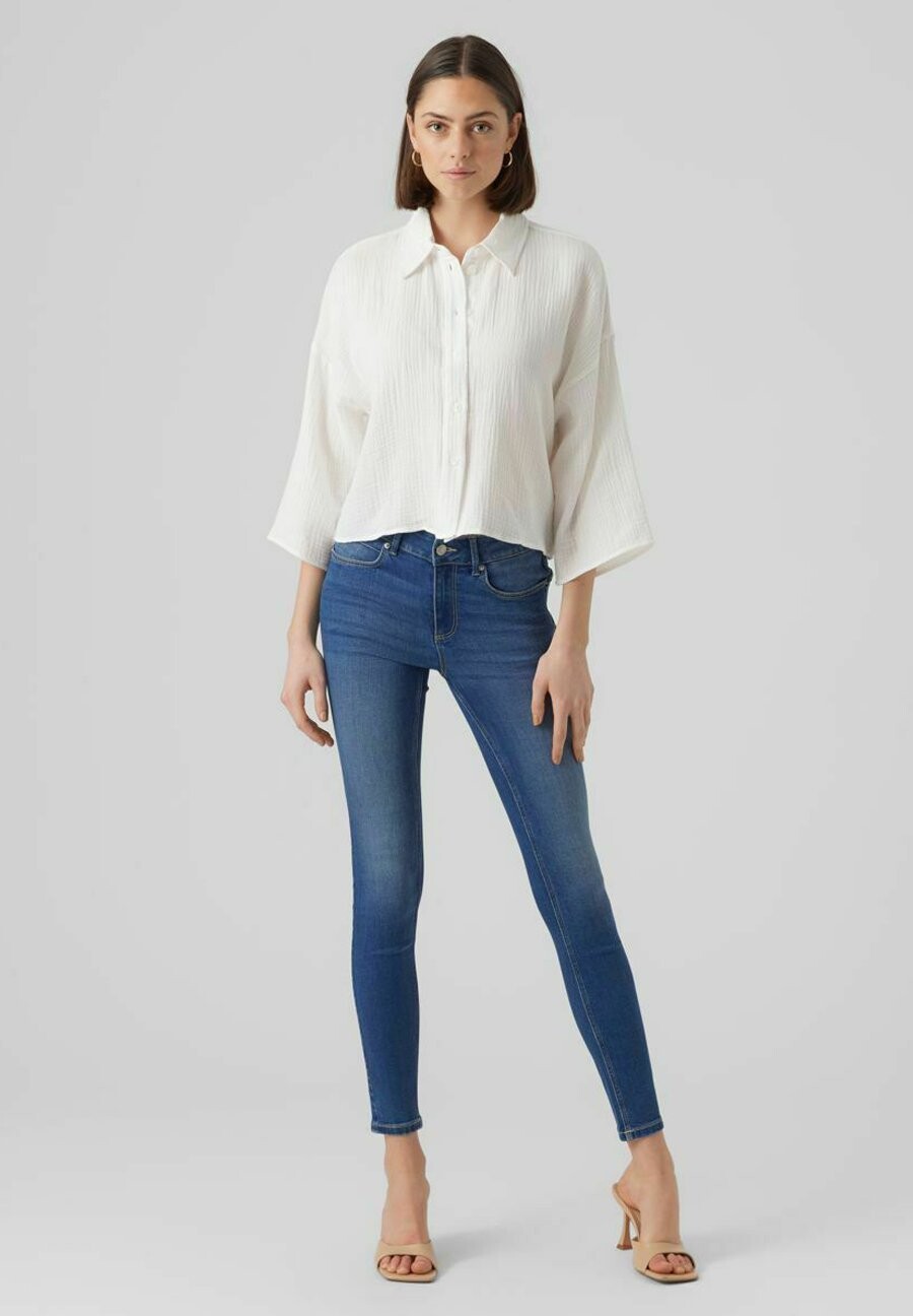 

Блузка на пуговицах Vero Moda, белый
