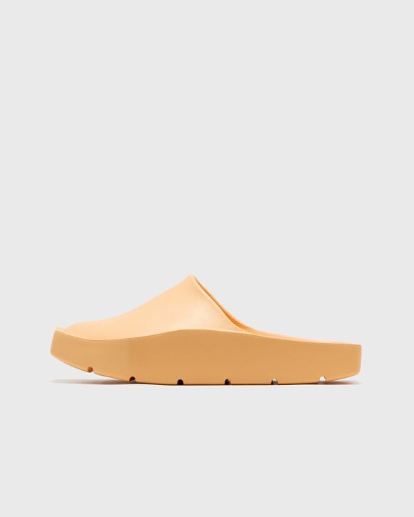 

Сандалии Jordan Wmns Jordan Hex Mule, цвет celestial gold/celestial gold