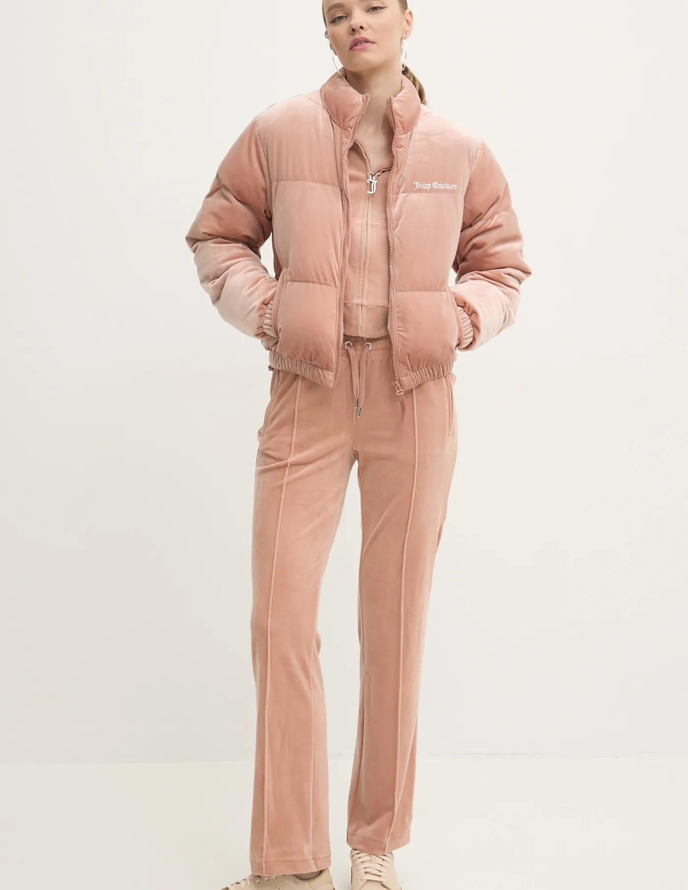 

Бархатный жакет MARGO PUFFER Juicy Couture, коричневый