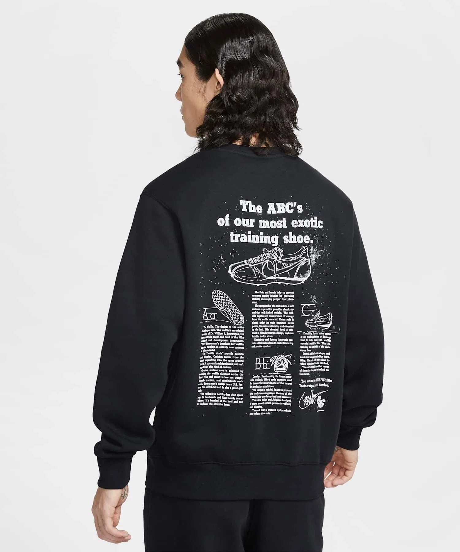 Мужская флисовая толстовка с круглым вырезом Nike Sportswear Club IF0680-010, черная. — фото 3