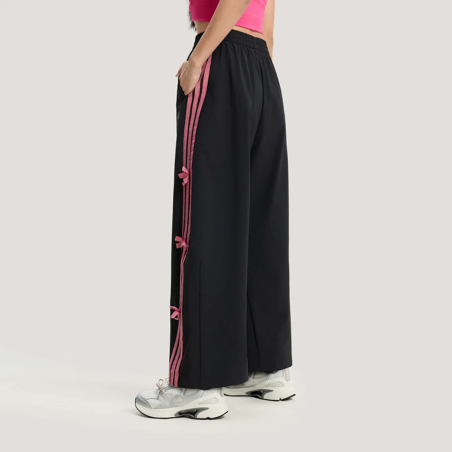 Брюки Dance WOVEN PANT Casual женские Adidas, черный/glitter — фото 4