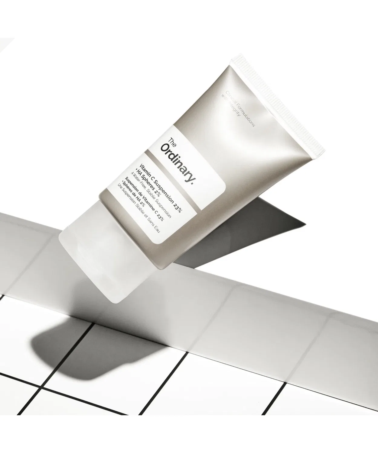 Сыворотка The Ordinary — С витамином C и гиалуроновой кислотой, 30 мл