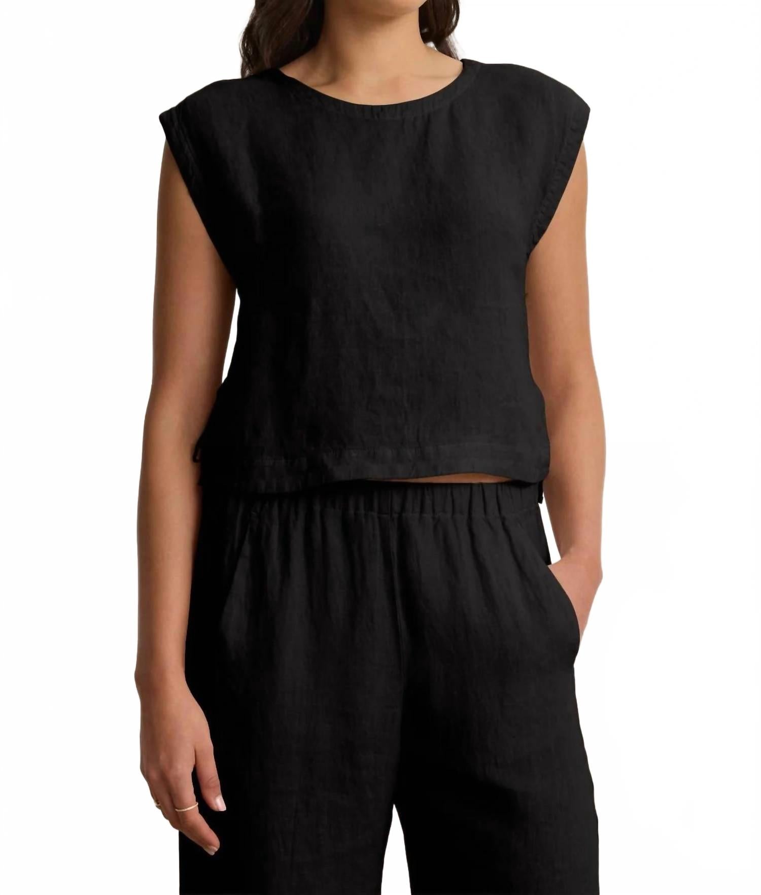 

Льняной топ Tavia черного цвета Velvet by Graham & Spencer