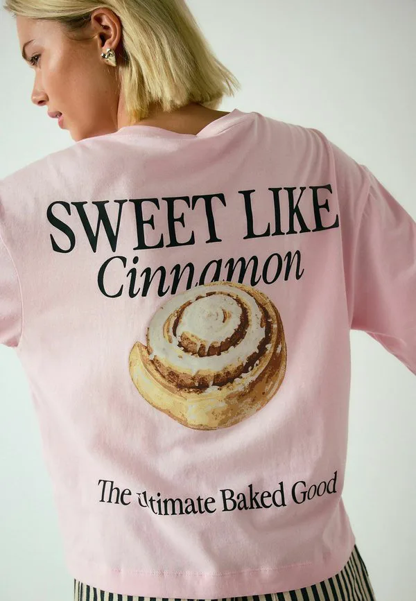 Облегающая футболка с принтом, длиной до локтя Next, Pink Cinnamon Roll Graphic — фото 2