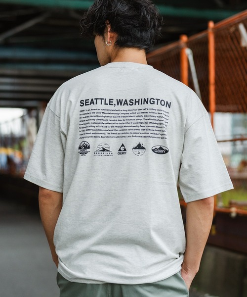 

Футболка с коротким рукавом, с индивидуальным принтом GERRY, светло-серый