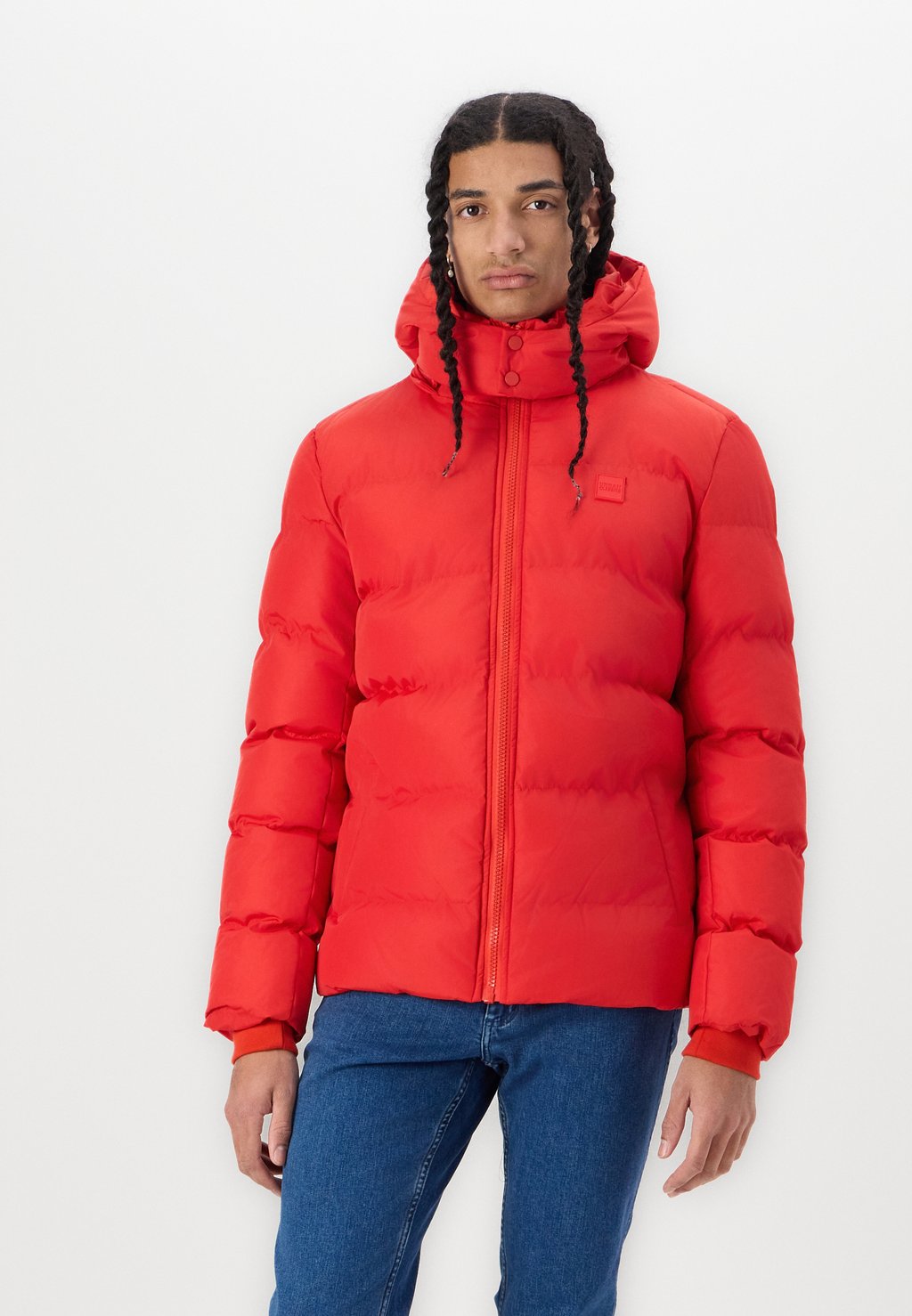 

Зимняя куртка HOODED PUFFER Urban Classics, красный