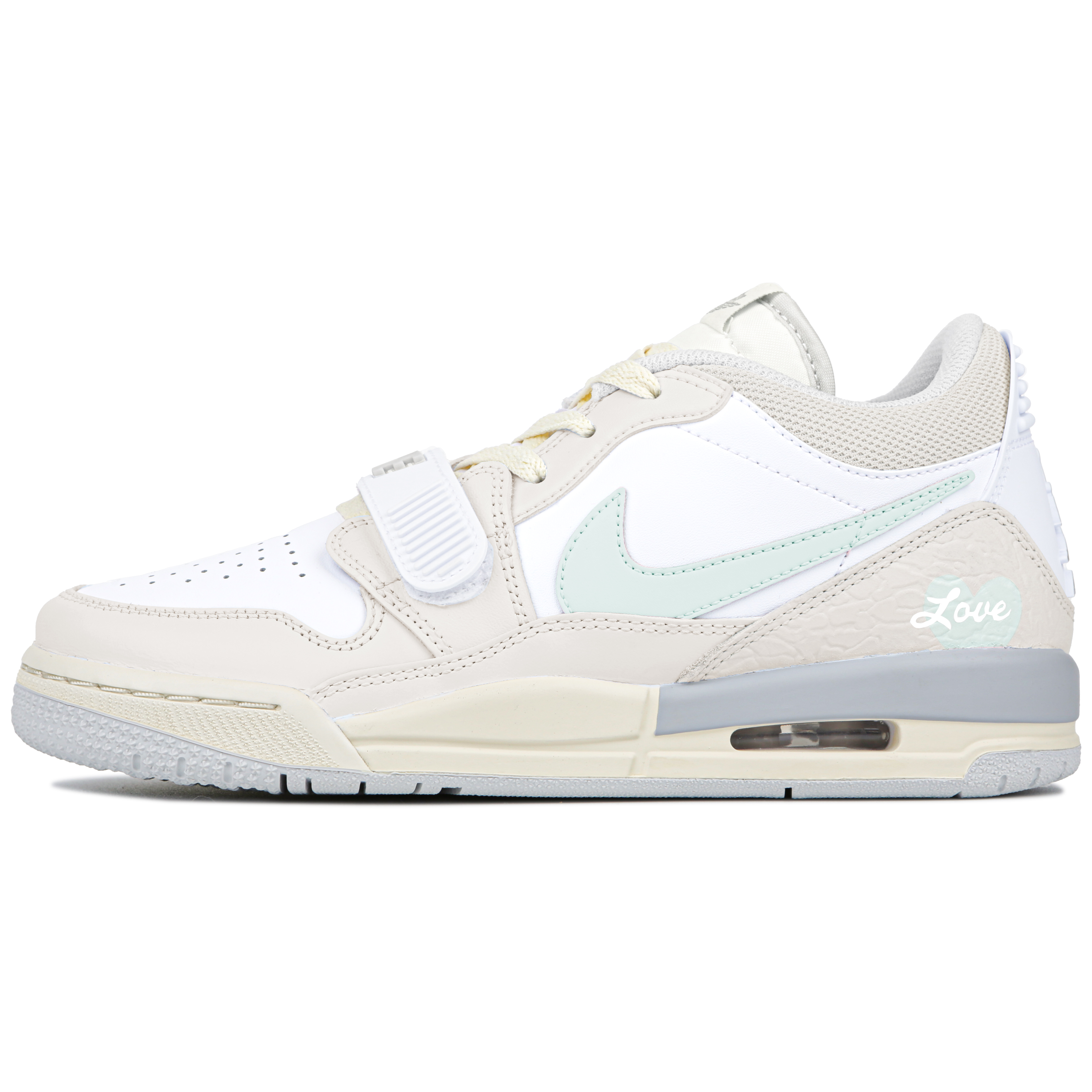 

Кроссовки Jordan Legacy 312 Vintage Basketball Shoes Women's Low-top White/Brown, белый