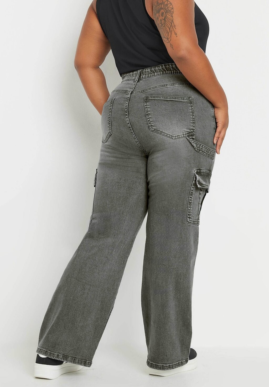 

Джинсы прямого кроя Yours Clothing, серый