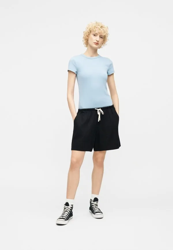 Наденьте шорты Gap, Black — фото 2