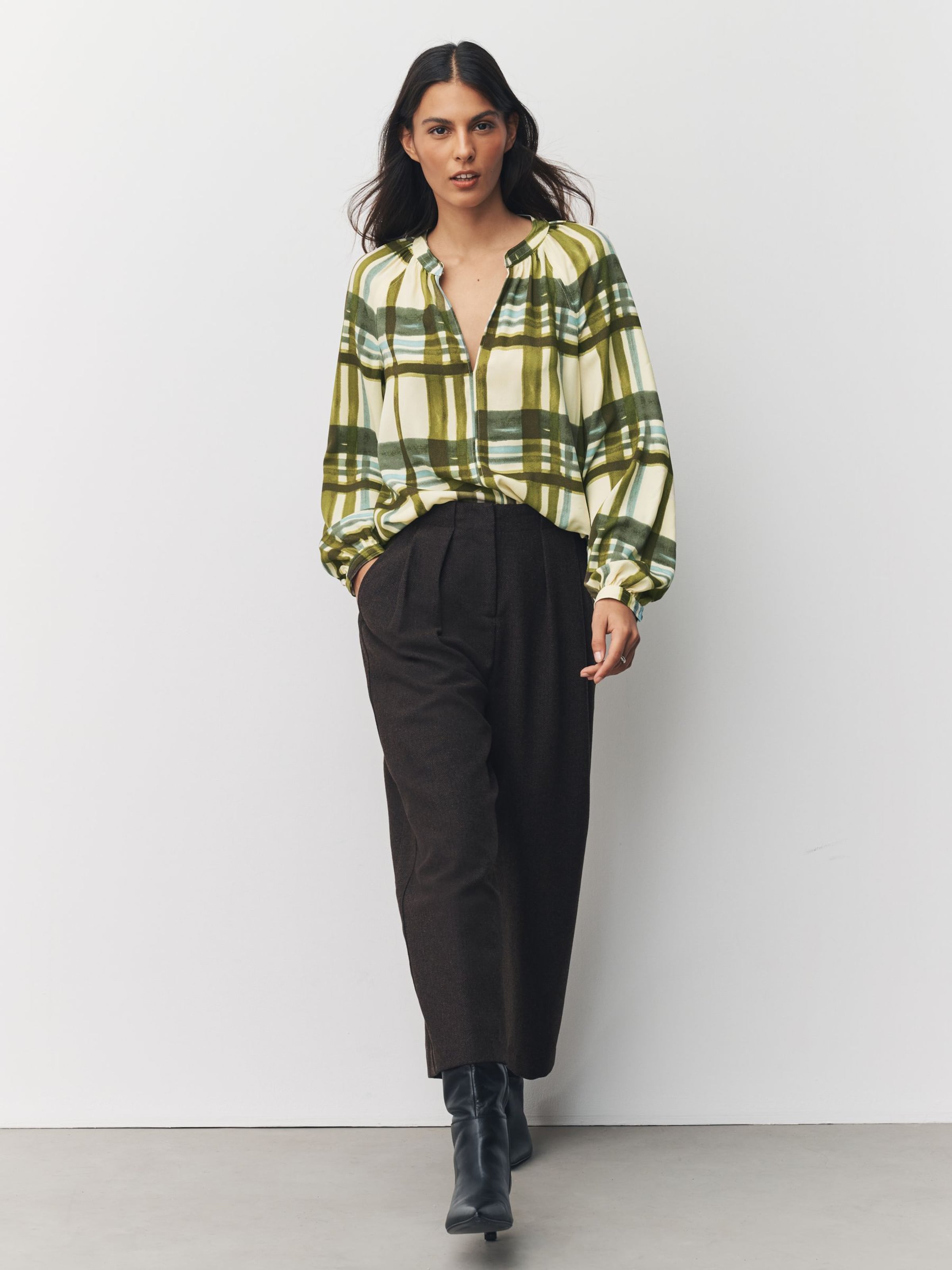 Next Блуза в цветах Olive, Pastel Green, Dark Green — фото 4