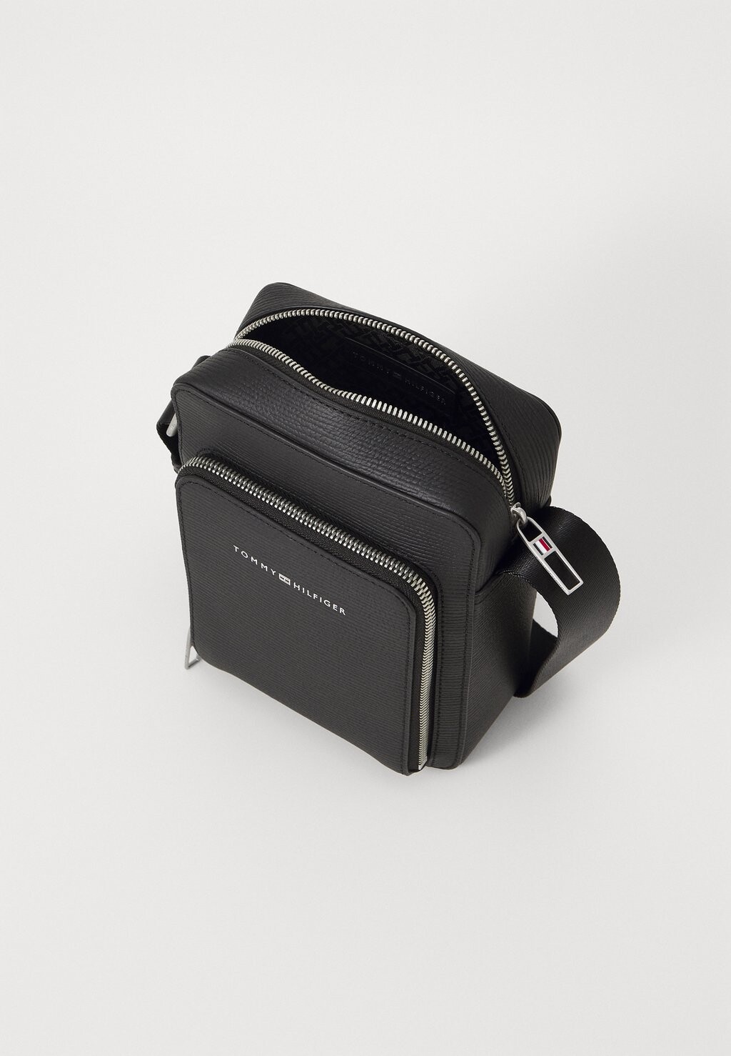 

Сумка через плечо BUSINESS REPORTER UNISEX Tommy Hilfiger, черный