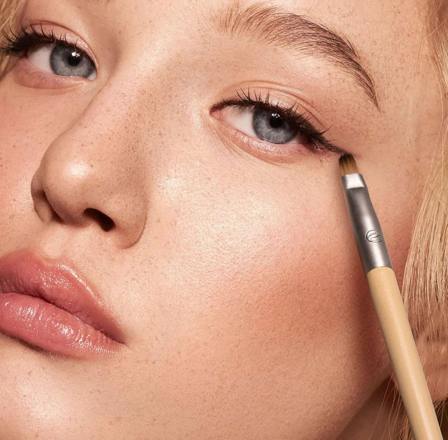 Набор кистей для теней EcoTools Daily Defined Eye Set с отсеком для хранения Ecotools — фото 4