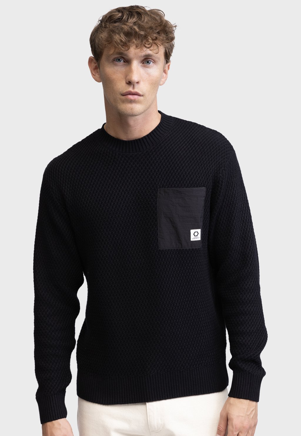 

Джемпер REGULAR FIT Redefined Rebel, черный