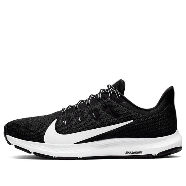 Кроссовки квест 2 Nike, черный