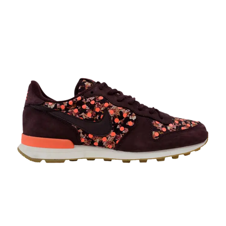 

Кроссовки Nike Wmns Internationalist LIB QS 'Deep Burgundy', красный