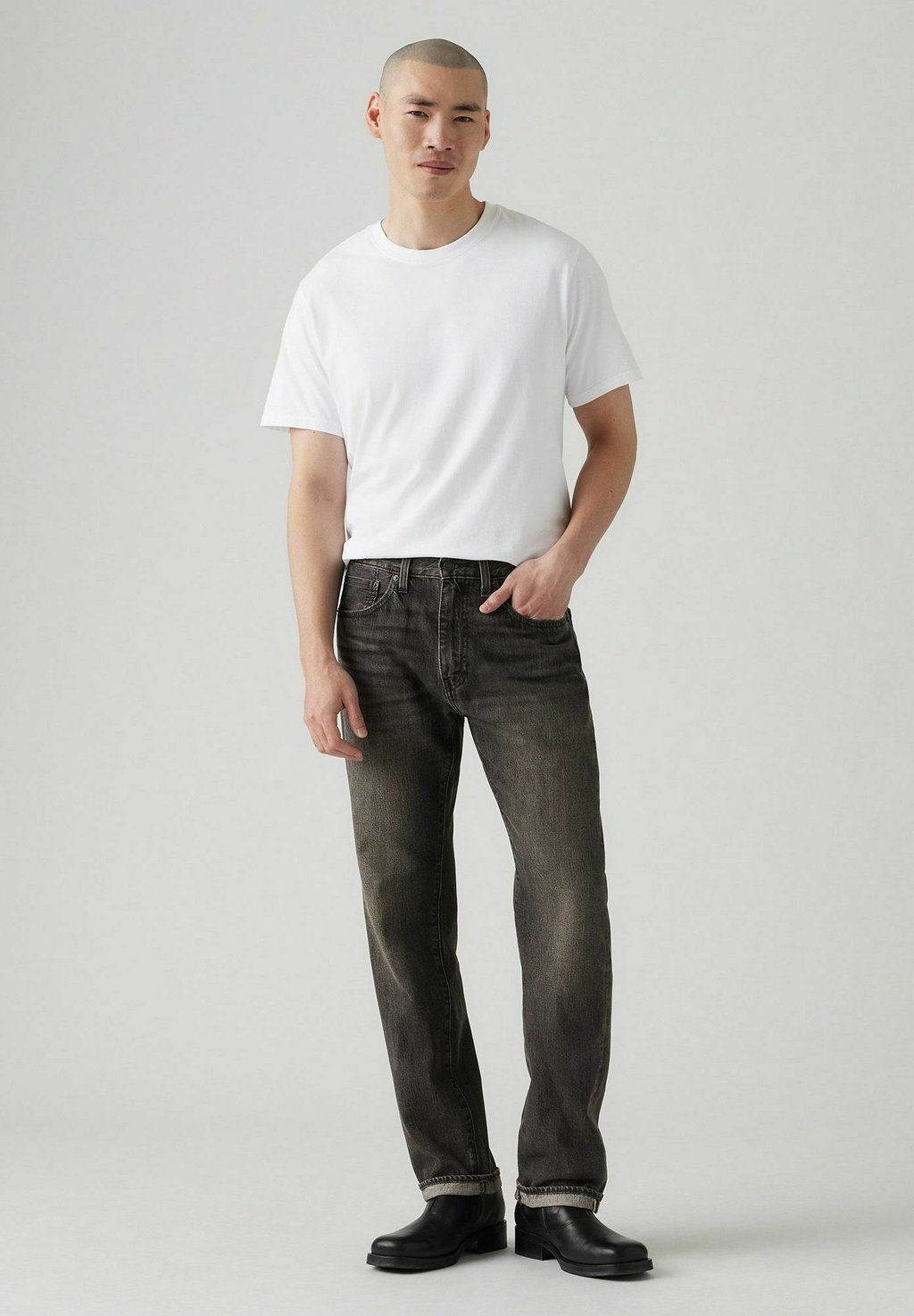 

Джинсы прямого кроя REGULAR Levi's, цвет Basalt Rock Selvedge
