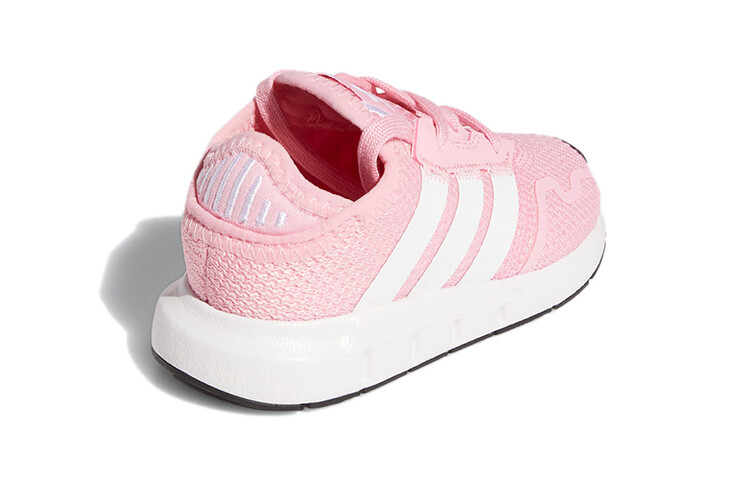 Кроссовки Swift Run X Toddler TD Low-top розовые/белые Adidas Originals — фото 4