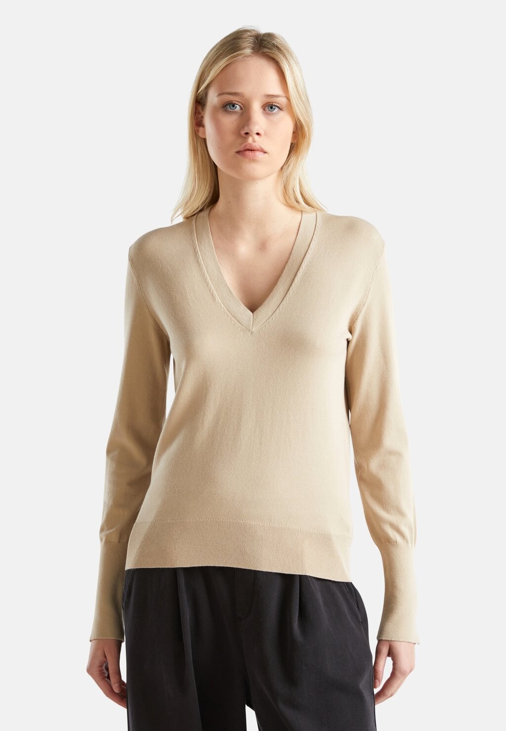 

Джемпер V-NECK United Colors of Benetton, бежевый