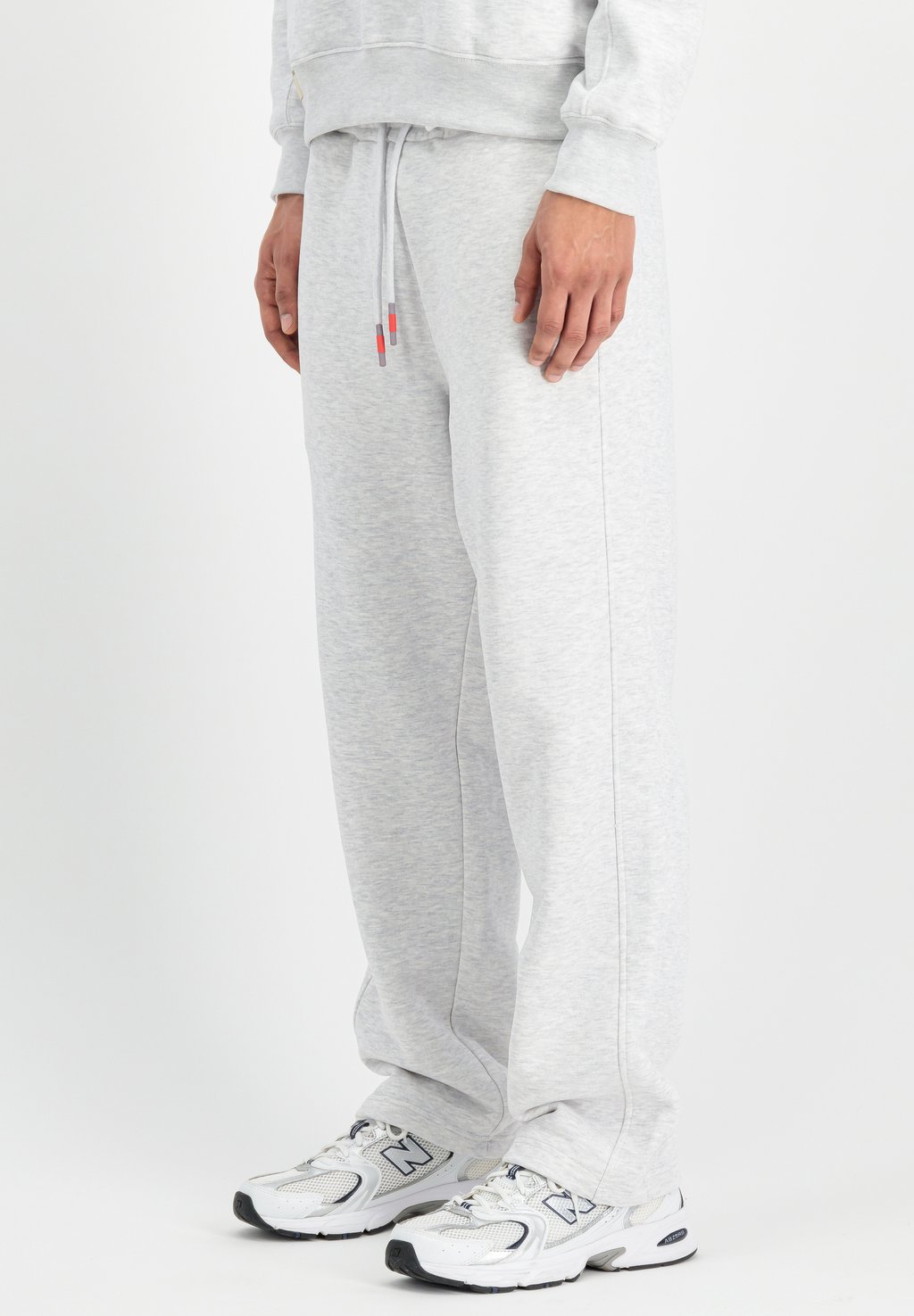 

Спортивные штаны JOGGER STUDIO EDITION Alpha Industries, серый